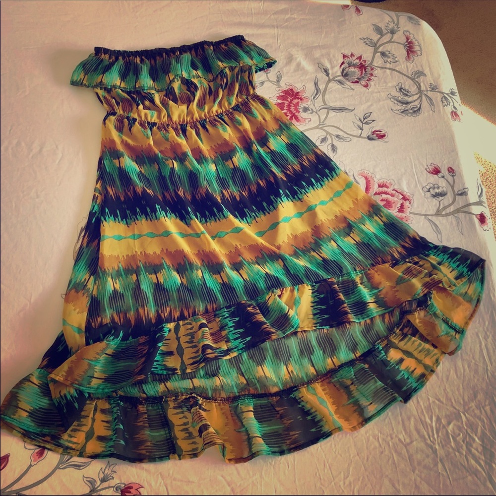 ✨ ✨ ‼️ LAST CHANCE! (To be donated) ‼️ ✨Forever 21 Strapless Unique Dress